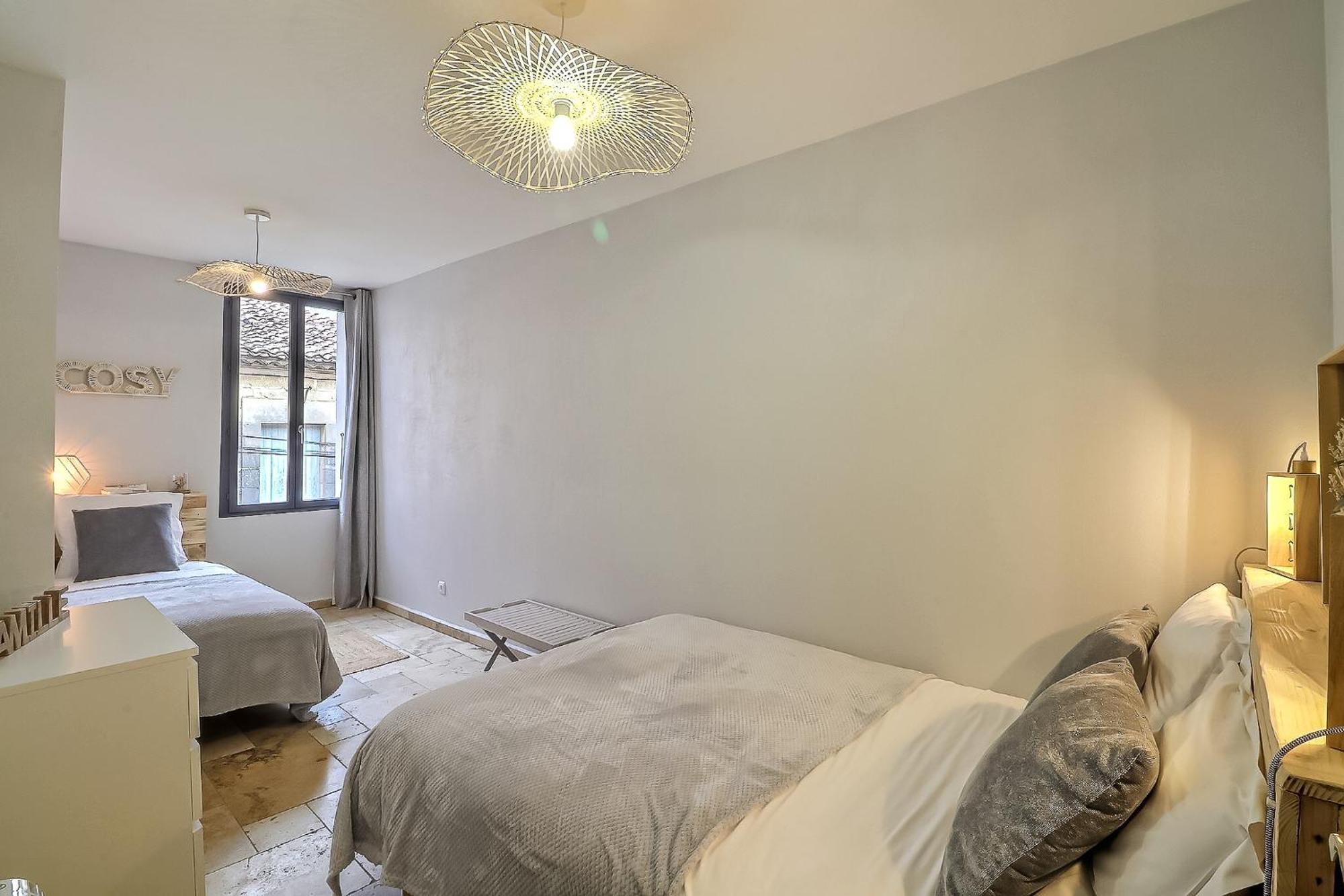 Le Logy-Cosy - Appartement 5 Pers - Clim Wifi Cosy Garage Saint-Gilles  Dış mekan fotoğraf